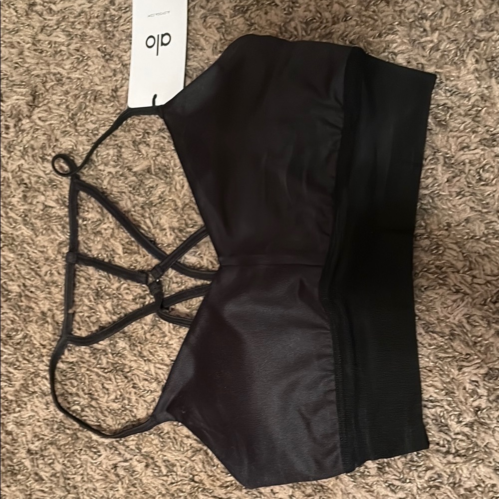 NWT Alo Black Strappy Sports Bra